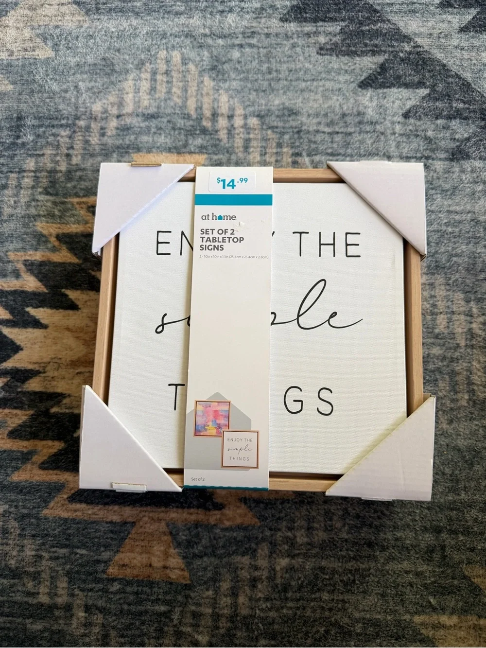 White and Natural Set of 2 Tabletop Signs